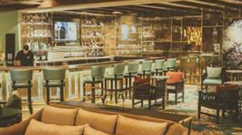 <b>L'Auberge du Lac Hotel & Casino Restaurant</b>. Images powered by <a href="https://iceportal.shijigroup.com/" title="IcePortal" target="_blank">IcePortal</a>.