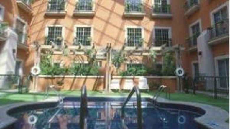 <b>iStay Hotel Ciudad Juarez Exterior</b>. Images powered by <a href="https://iceportal.shijigroup.com/" title="IcePortal" target="_blank">IcePortal</a>.