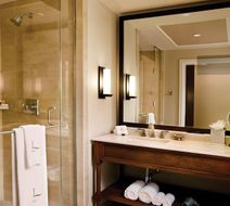 L'Auberge Baton Rouge Room