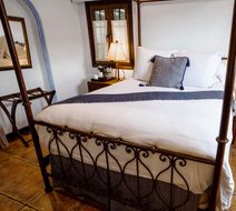 Casa Encantada Room