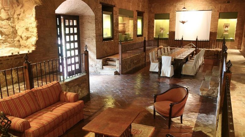 <b>Hotel Museo Casa Santo Domingo Meeting</b>. Images powered by <a href="https://iceportal.shijigroup.com/" title="IcePortal" target="_blank">IcePortal</a>.