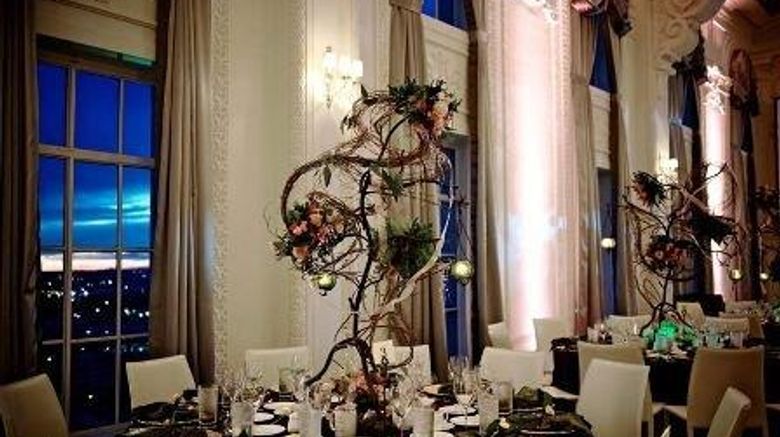 <b>The Mayo Hotel Ballroom</b>. Images powered by <a href="https://iceportal.shijigroup.com/" title="IcePortal" target="_blank">IcePortal</a>.