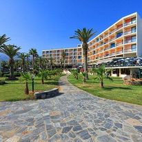 Sirens Beach Hotel
