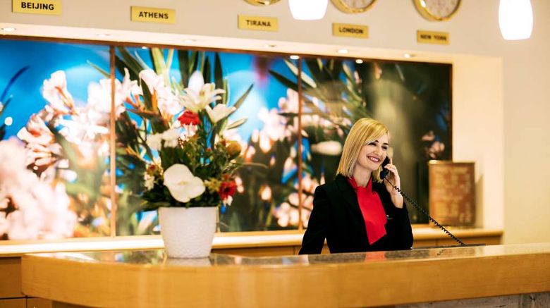 <b>Rogner Hotel Tirana Lobby</b>. Images powered by <a href="https://iceportal.shijigroup.com/" title="IcePortal" target="_blank">IcePortal</a>.