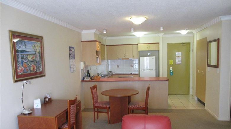 <b>Springwood Tower Apartment Hotel Restaurant</b>. Images powered by <a href="https://iceportal.shijigroup.com/" title="IcePortal" target="_blank">IcePortal</a>.