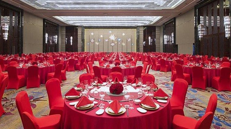 <b>Wanda Vista Quanzhou Ballroom</b>. Images powered by <a href="https://iceportal.shijigroup.com/" title="IcePortal" target="_blank">IcePortal</a>.