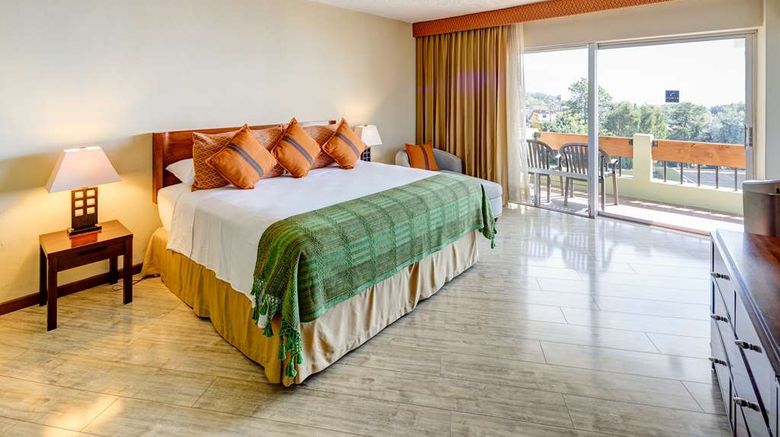 <b>Porta Hotel del Lago Suite</b>. Images powered by <a href="https://iceportal.shijigroup.com/" title="IcePortal" target="_blank">IcePortal</a>.