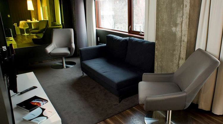 Hotel Zero 1 Room