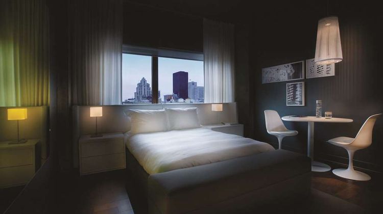 Hotel Zero 1 Room