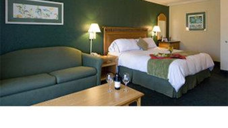 <b>Isla Grand Beach Resort Room</b>. Images powered by <a href="https://iceportal.shijigroup.com/" title="IcePortal" target="_blank">IcePortal</a>.