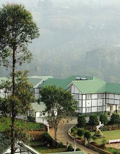 Amaya Langdale, Nuwara Eliya