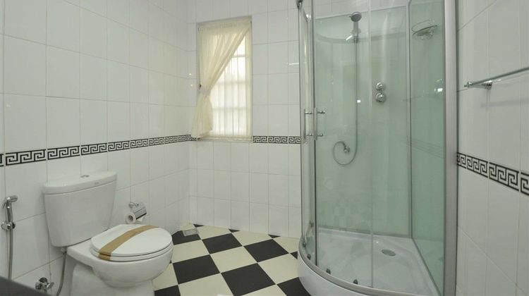Amaya Langdale, Nuwara Eliya Room