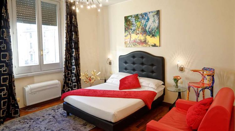 The Classic Roma Room