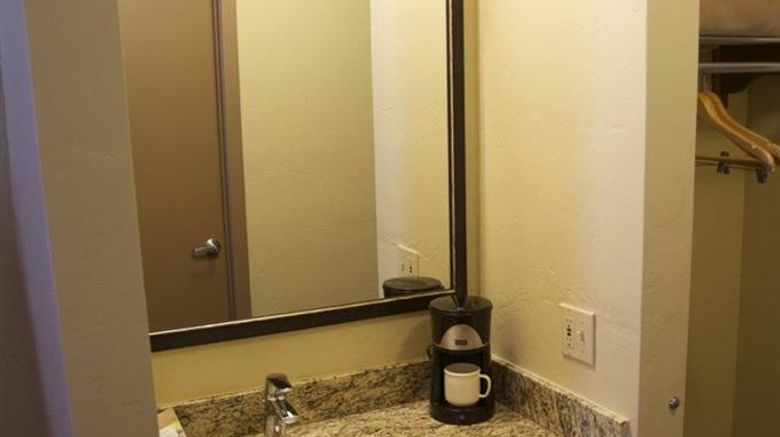 <b>Alpine Inn Room</b>. Images powered by <a href="https://iceportal.shijigroup.com/" title="IcePortal" target="_blank">IcePortal</a>.