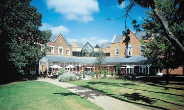Coulsdon Manor Hotel