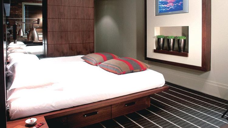 Mour Hotel Room