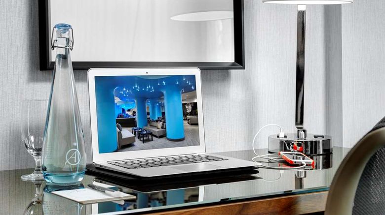 <b>Hotel Arts Room</b>. Images powered by <a href="https://iceportal.shijigroup.com/" title="IcePortal" target="_blank">IcePortal</a>.
