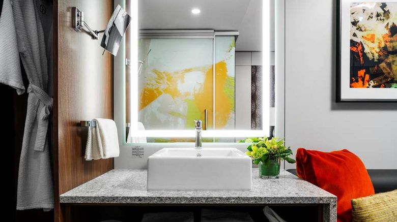<b>Hotel Arts Suite</b>. Images powered by <a href="https://iceportal.shijigroup.com/" title="IcePortal" target="_blank">IcePortal</a>.
