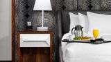 Hotel Arts Room