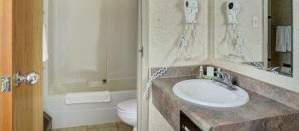 Lakeview Inn & Suites Hinton Room