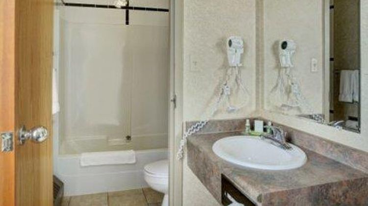Lakeview Inn & Suites Hinton Room