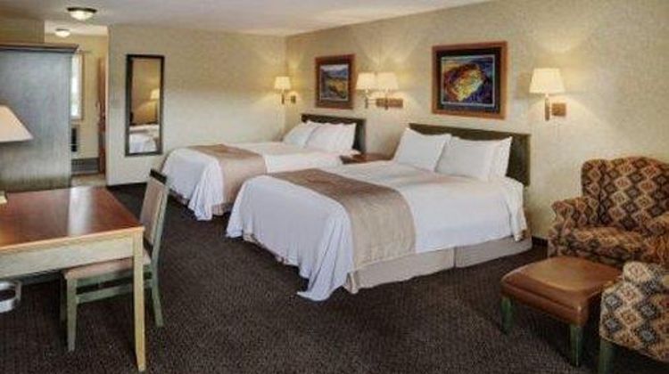 Lakeview Inn & Suites Hinton Room