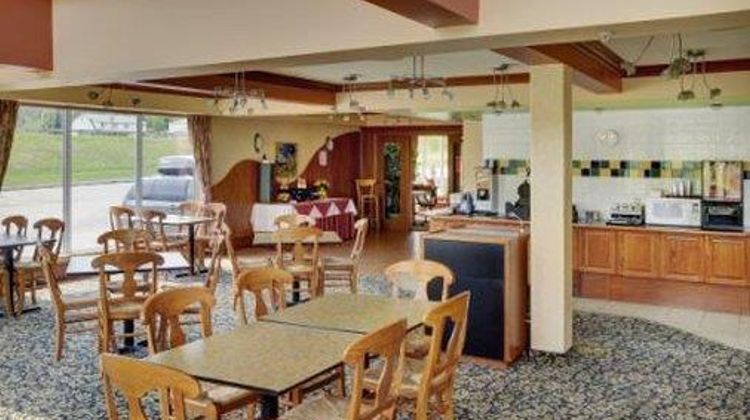 Lakeview Inn & Suites Hinton Restaurant