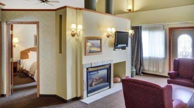 Lakeview Inn & Suites Hinton Room