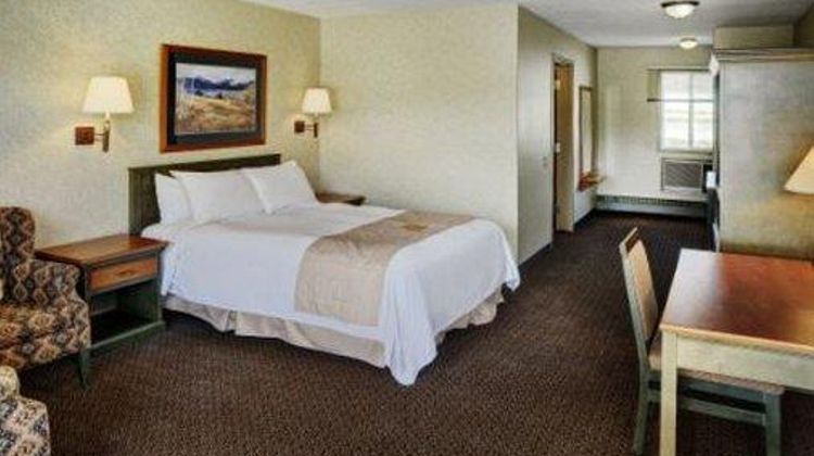 Lakeview Inn & Suites Hinton Room