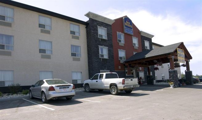 Lakeview Inn & Suites Slave Lake Exterior