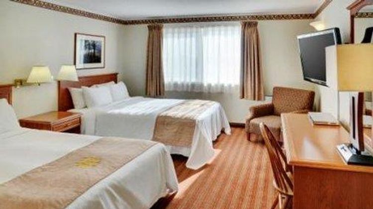 Lakeview Inn & Suites Brandon Room