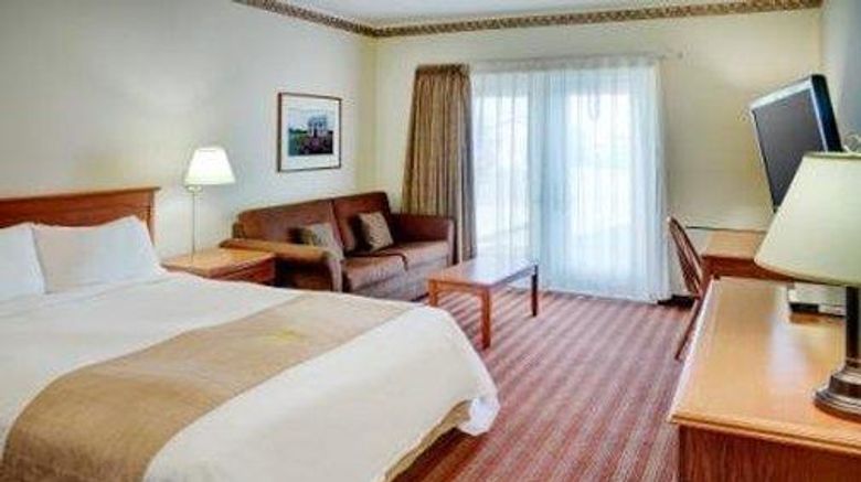 <b>Lakeview Inn & Suites Brandon Room</b>. Images powered by <a href="https://iceportal.shijigroup.com/" title="IcePortal" target="_blank">IcePortal</a>.