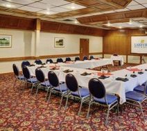 Days Inn by Wyndham Drayton Valley Meeting