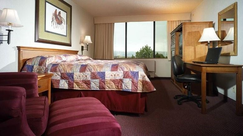 <b>Grand Vista Hotel Room</b>. Images powered by <a href="https://iceportal.shijigroup.com/" title="IcePortal" target="_blank">IcePortal</a>.