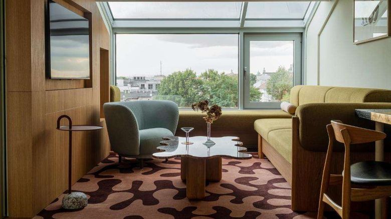 <b>PURO Hotel Krakow Suite</b>. Images powered by <a href="https://iceportal.shijigroup.com/" title="IcePortal" target="_blank">IcePortal</a>.