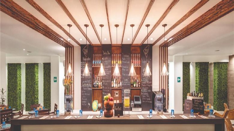 <b>Grand Tikal Futura Hotel Restaurant</b>. Images powered by <a href="https://iceportal.shijigroup.com/" title="IcePortal" target="_blank">IcePortal</a>.