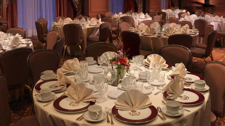<b>Little America Hotel & Resort Restaurant</b>. Images powered by <a href="https://iceportal.shijigroup.com/" title="IcePortal" target="_blank">IcePortal</a>.