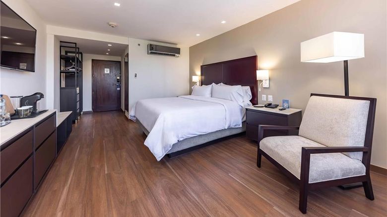 <b>Hotel Biltmore Guatemala Room</b>. Images powered by <a href="https://iceportal.shijigroup.com/" title="IcePortal" target="_blank">IcePortal</a>.