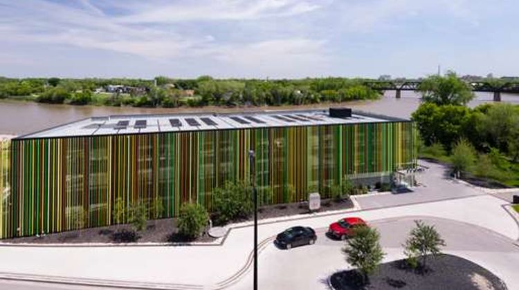 Mere Hotel Exterior