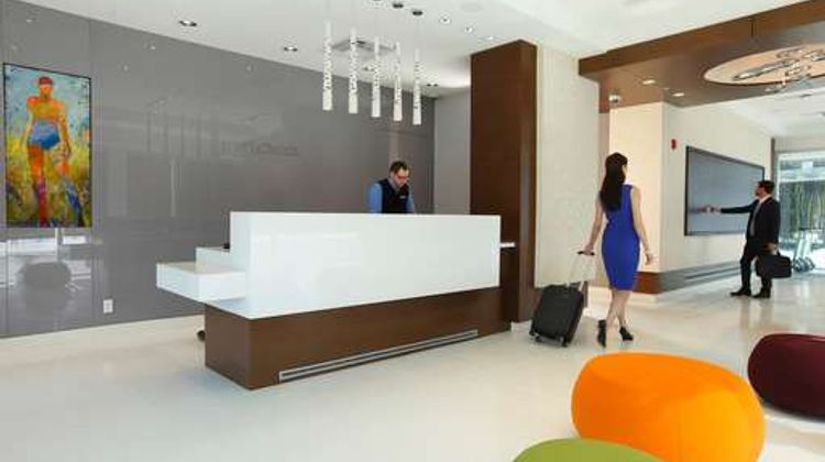 Mere Hotel Lobby