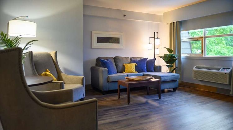 Rodd Moncton Suite
