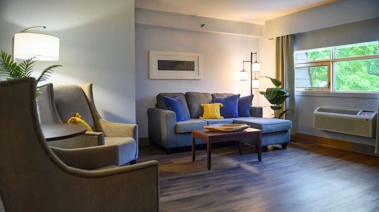 <b>Rodd Moncton Suite</b>. Images powered by <a href="https://iceportal.shijigroup.com/" title="IcePortal" target="_blank">IcePortal</a>.