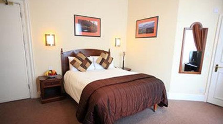 Britannia North Stafford Hotel Room