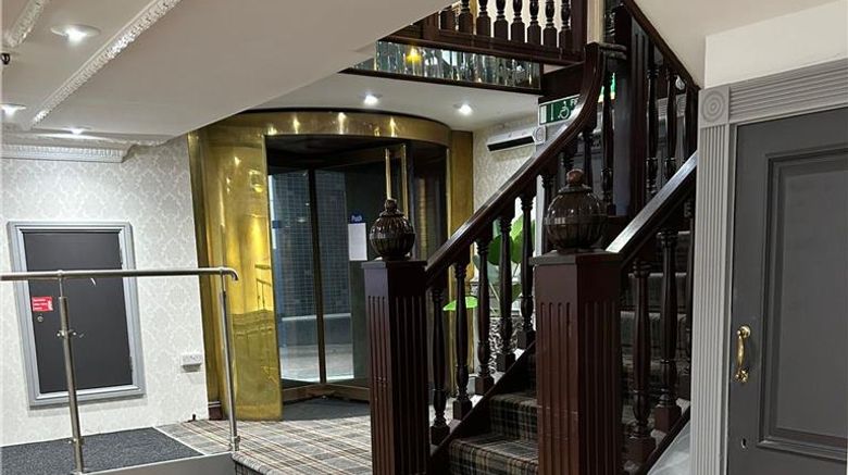 <b>Britannia Hotel Lobby</b>. Images powered by <a href="https://iceportal.shijigroup.com/" title="IcePortal" target="_blank">IcePortal</a>.