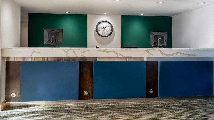 Britannia Bolton Hotel Lobby