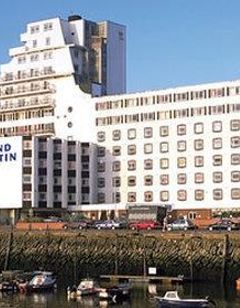 Grand Burstin Hotel