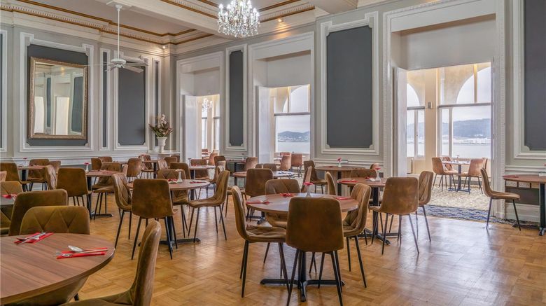<b>Grand Hotel Llandudno Restaurant</b>. Images powered by <a href="https://iceportal.shijigroup.com/" title="IcePortal" target="_blank">IcePortal</a>.