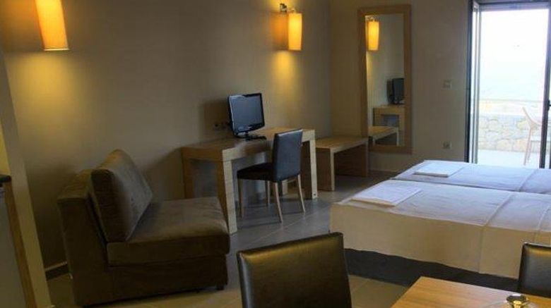 <b>Anaxo Resort Room</b>. Images powered by <a href="https://iceportal.shijigroup.com/" title="IcePortal" target="_blank">IcePortal</a>.