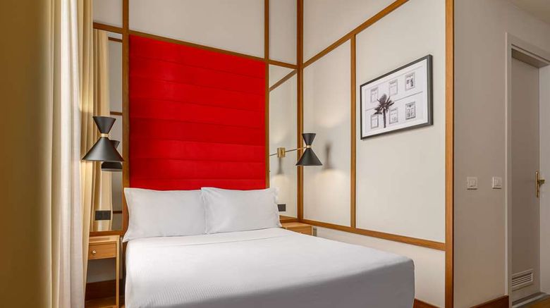 <b>Room Mate Hotel Luca Room</b>. Images powered by <a href="https://iceportal.shijigroup.com/" title="IcePortal" target="_blank">IcePortal</a>.