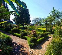 Hotel Atitlan Exterior